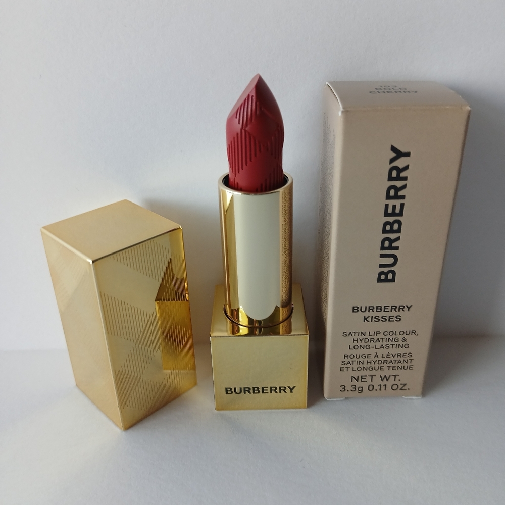 Burberry Kisses Satin Lip Colour 103 Bold Cherry 3.3 G | 0.11 OZ - Picture 2 of 11